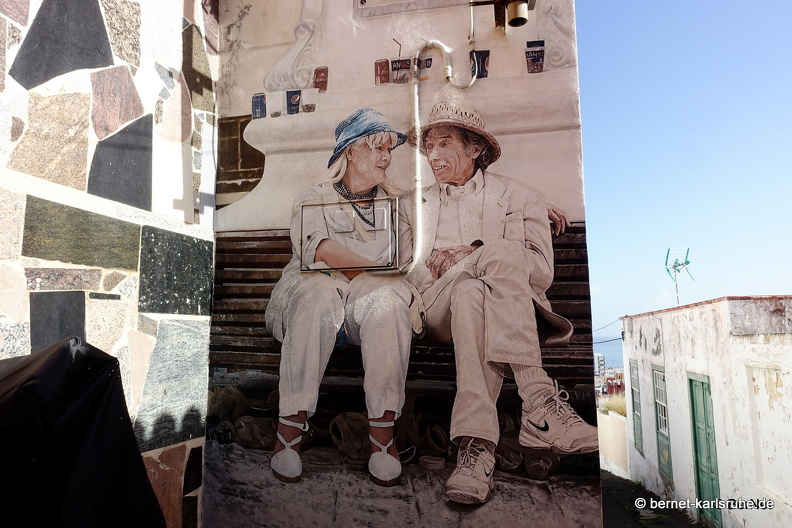 24-12-26-sc-mirador de conception-calle la cuesta-wandmalerei-004.jpg