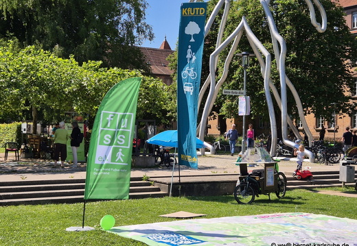 25-05-10- wem gehört die Stadt-019