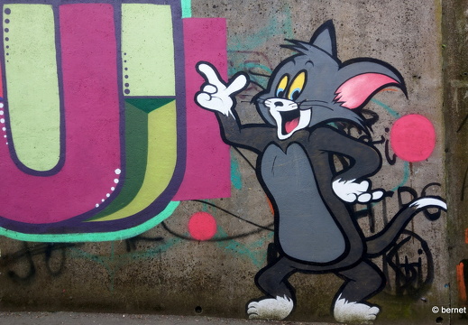 24-04-14-laubengasse-graffito-003