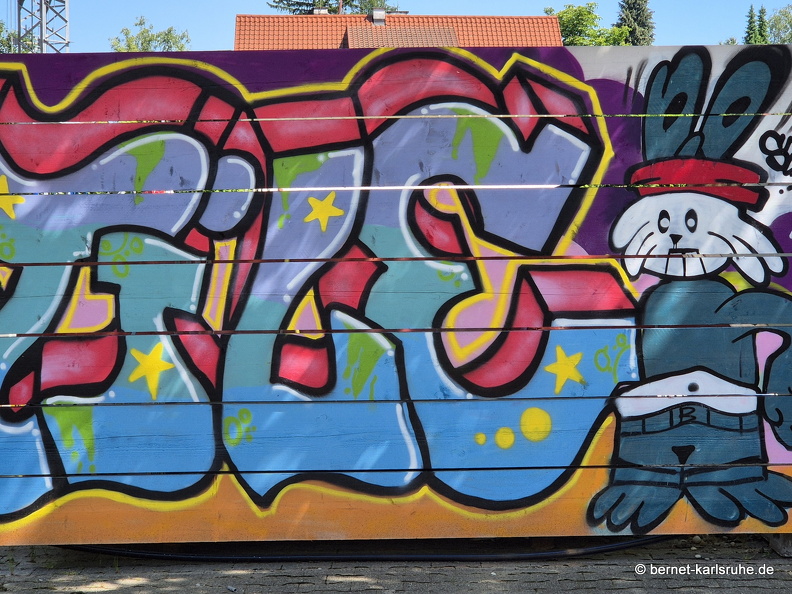 25-05-19-am feuerbach-graffiti-001.jpg