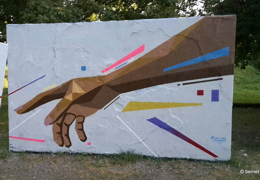 24-08-30-gifiz-see-graffito-001