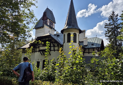 24-09-18-mb-anglicka-fassaden-