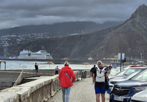 24-12-10-sc-avenida maritima-gischt-005