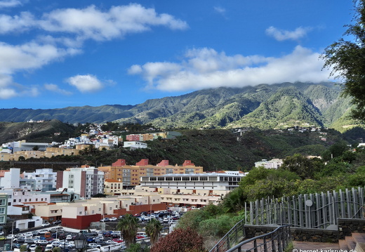 24-12-11-sc-plaza de la encarnacion-001