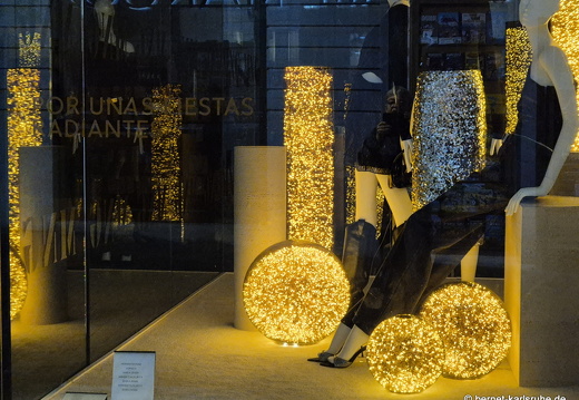 24-12-11-sc-weihnachtsbeleuchtung-calle odaly-012