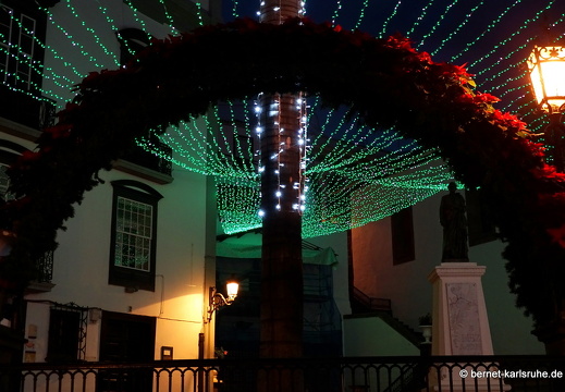 24-12-11-sc-weihnachtsbeleuchtung-calle odaly-031