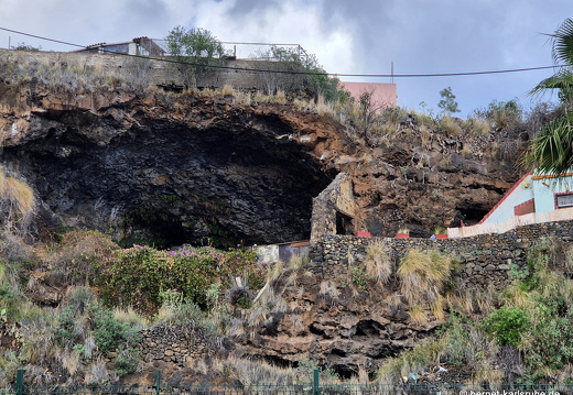 24-12-21-sc-hoehle-001