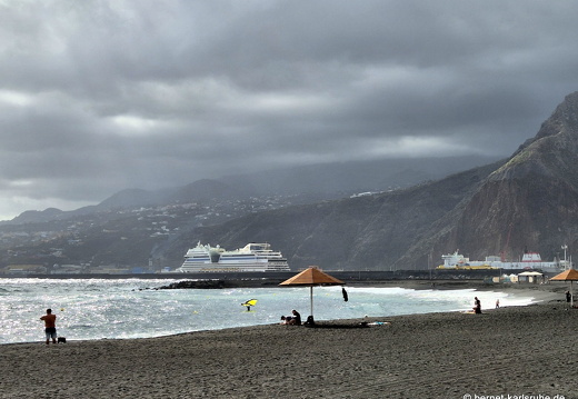 24-12-24-sc-strand-002