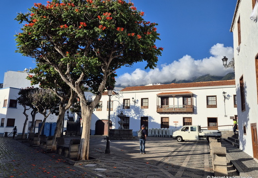 25-01-02-sc-plaza san francisco-