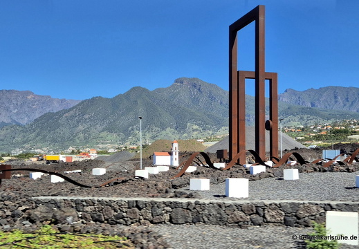 25-01-09-las manchas-kreisverkehr-Tajogaite-vulkanausbruch2021-004