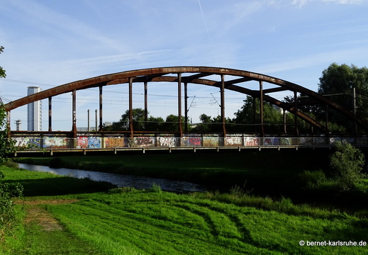 23-09-02-eisenbahnbruecke-008