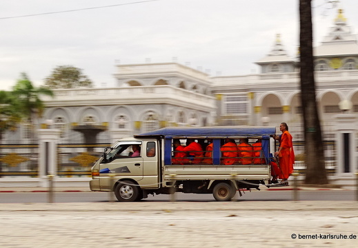 15-01-08-vientiane-präsidentenpalast-345