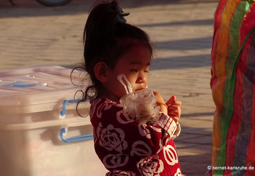 15-01-12-vientiane-nachtmarkt-006