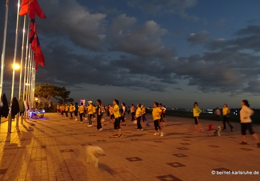 15-01-12-vientiane-sonnenuntergang-mekong-279