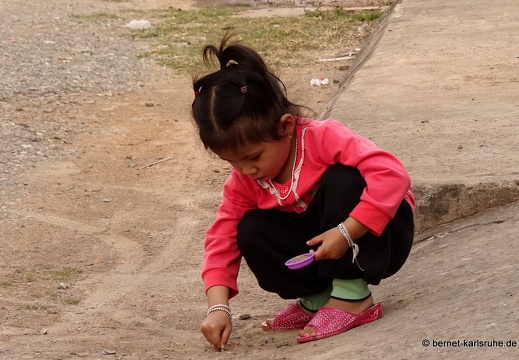 15-02-06-luangnamtha-018