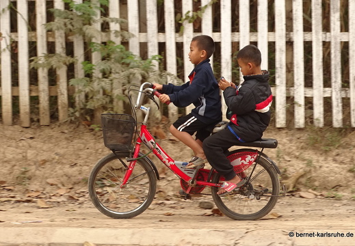 15-02-07-luangnamtha-137