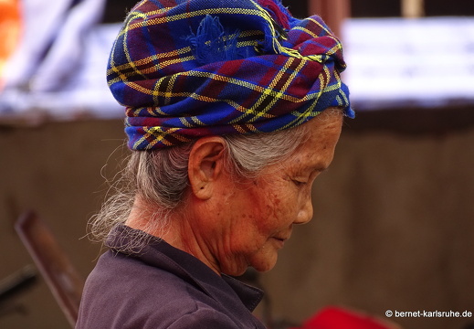 15-02-10-luangnamtha-traditioneller markt-104