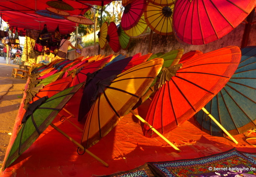 15-02-28-luangprabang-nachtmarkt-024
