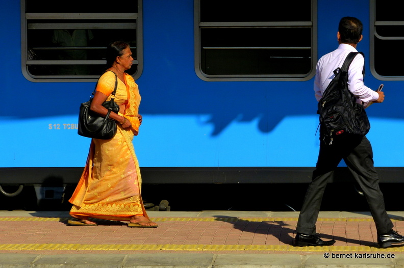 14-01-24-kandy-bahnhof-032.JPG