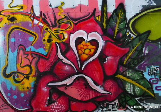 14-08-20-graffitis-alb-007