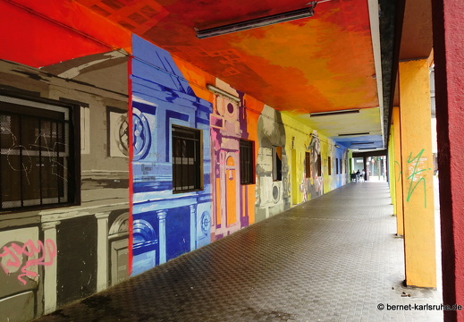 22-11-25-la laguna-bunte haeuser- wandmalereien-001