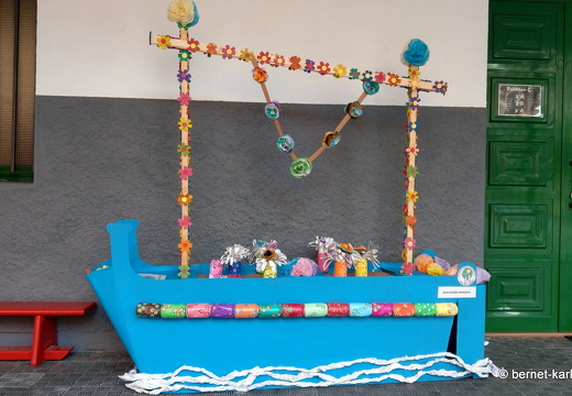 22-12-01-pdlc-bastelarbeit-schueler-