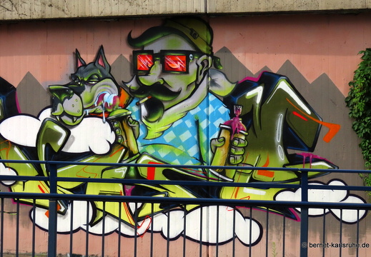 22-07-28-rheinstrasse-graffiti-001