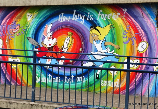 22-07-28-rheinstrasse-graffiti-002