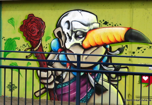 22-07-28-rheinstrasse-graffiti-003