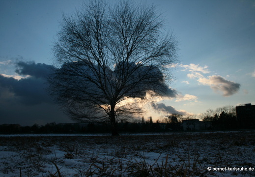 09-02-12-alter-flughafen-40