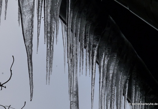 11-01-02-hohenwettersbach-eiszapfen-schnee-27