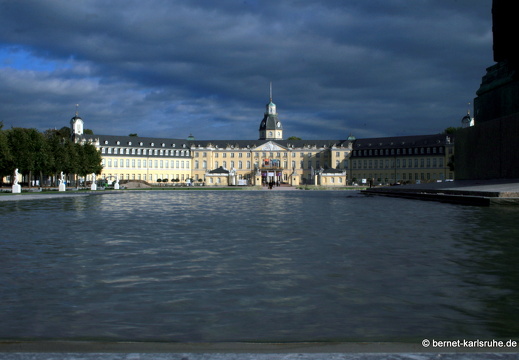 11-10-06-schlossplatz-65