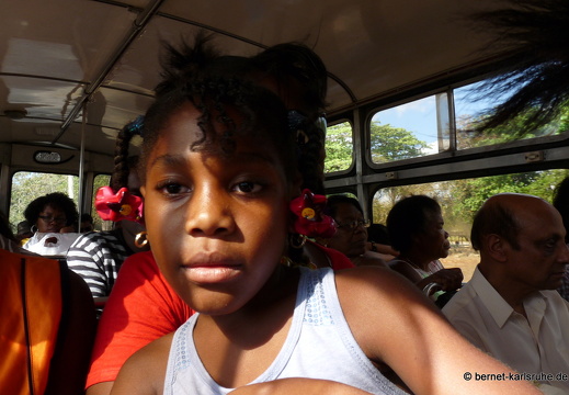 11-11-06-quatrebornes-tamarin-260