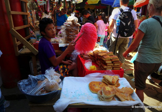 12-12-04-masaya-markt-359