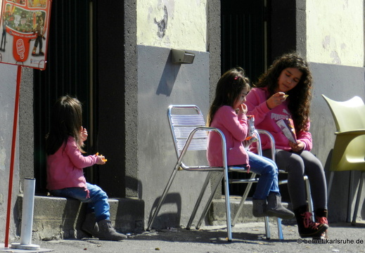 12-03-04-funchal-promenade-camara-kinder-frau-149