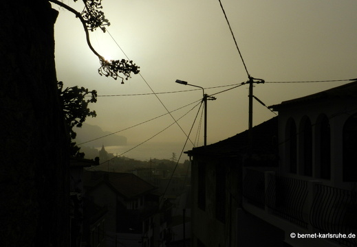12-03-09-funchal-fruehnebel-001