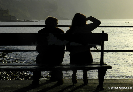 12-03-12-funchal-hafen-sonnenaufgang-paar-49