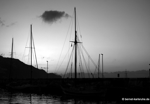 12-03-13-funchal-sonnenaufgang-yachthafen-7