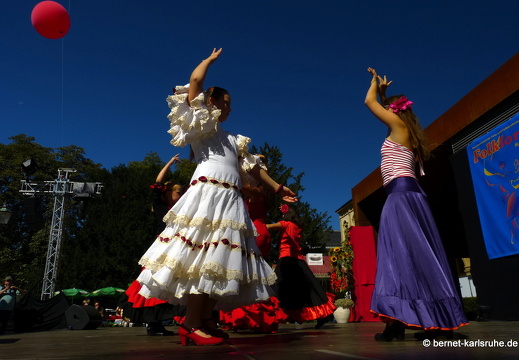 12-09-08-folkloria-la-silkita-059
