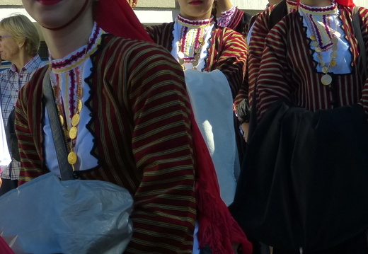 12-09-08-folkloria-zlatograd-bulgarien-107