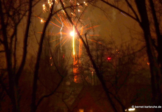 09-12-31-duesseldorf-feuerwerk-45