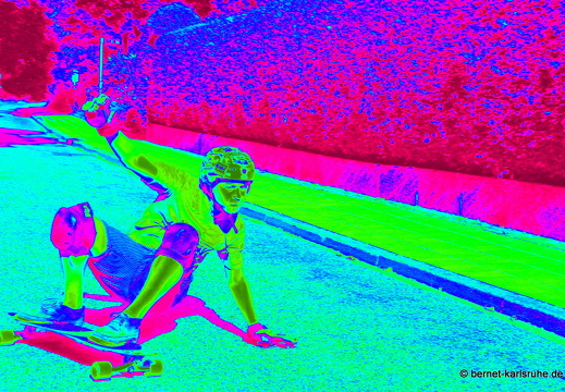 13-08-12-hooverstrasse-skater-080
