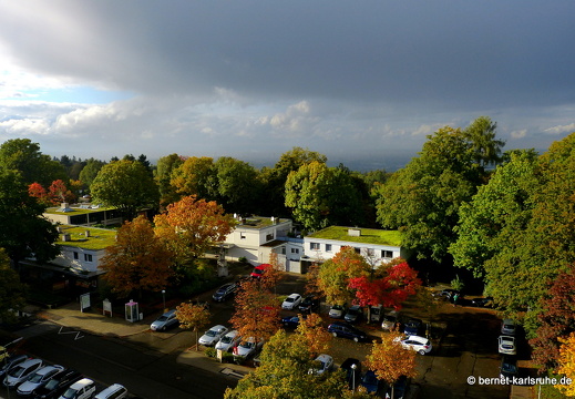 13-10-11-bergwald-parkplatz--001