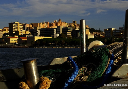 15-09-25-cagliari-hafen von bonaria-070