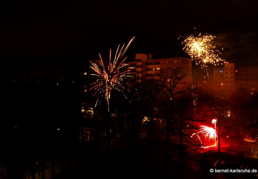 15-12-31-silvester-feuerwerk-052