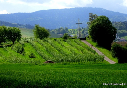 21-05-13-friedensweg-friedenskreuz-