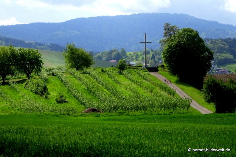 21-05-13-friedensweg-friedenskreuz-.JPG