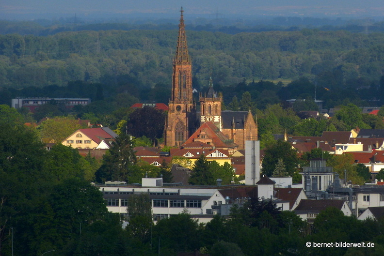 21-06-03-schillenbuehnweg-aussicht-kirche-.JPG