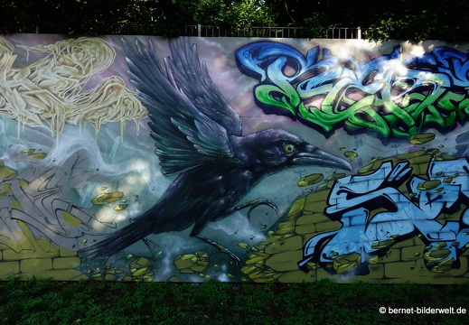 20-06-21-graffiti-haid-und neustrasse-combo-005