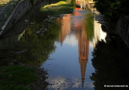 20-09-11-buehl-kirche-spiegelung-